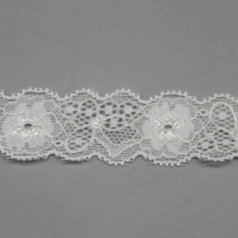 2.5cm Floral Stretch Lace Trim for Lingerie Bands and Accents, product detail view 4