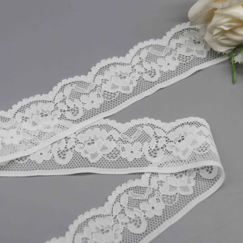 Klassische florale elastische Spitzenborte für zarte Dessousträger und Akzente, Produktdetailansicht 4