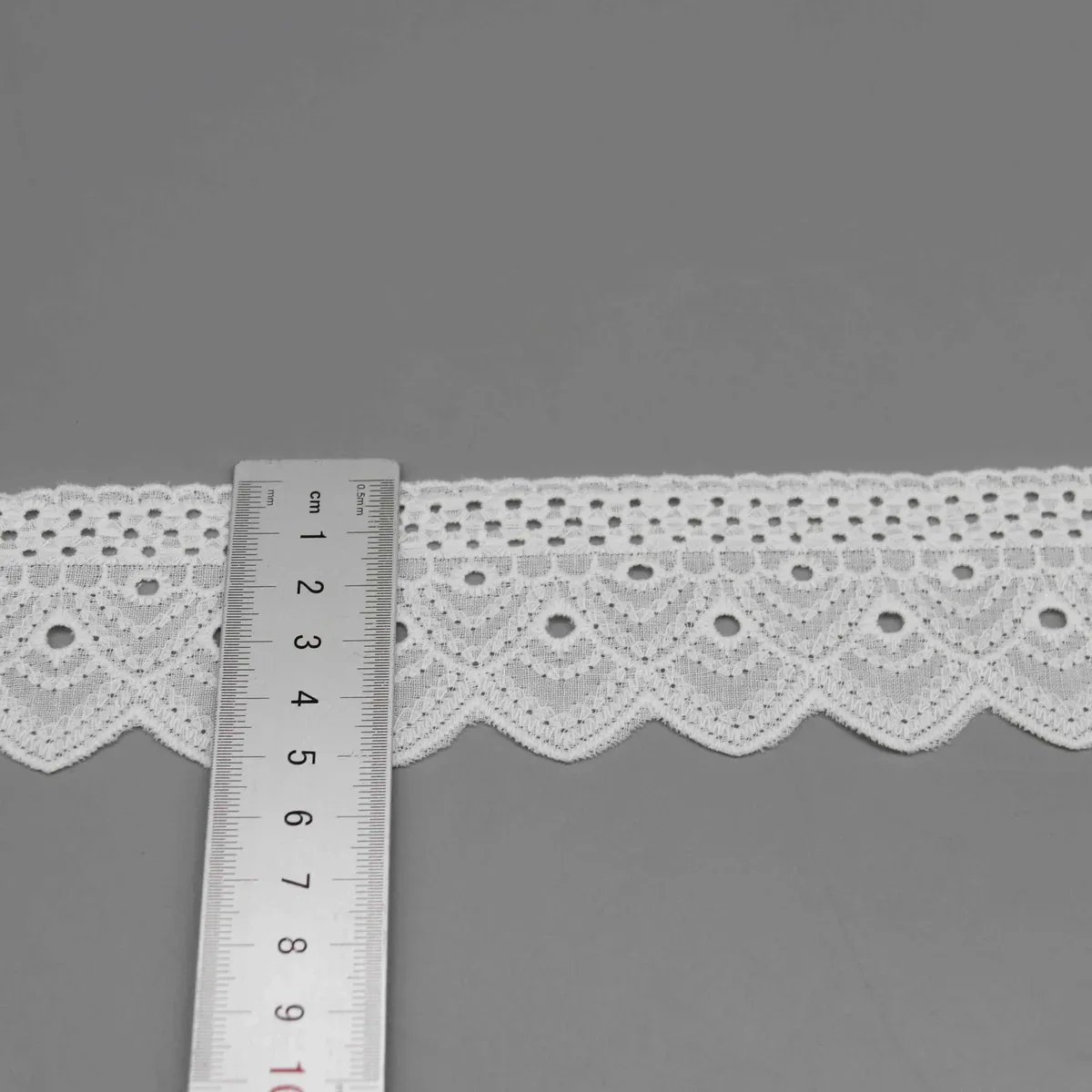 Vintage Style Cotton Lace Trim for Apparel and Bohemian Home Decor — detail view 2 Vintage Style Cotton Lace Trim for Apparel and Bohemian Home Decor — detail view 2