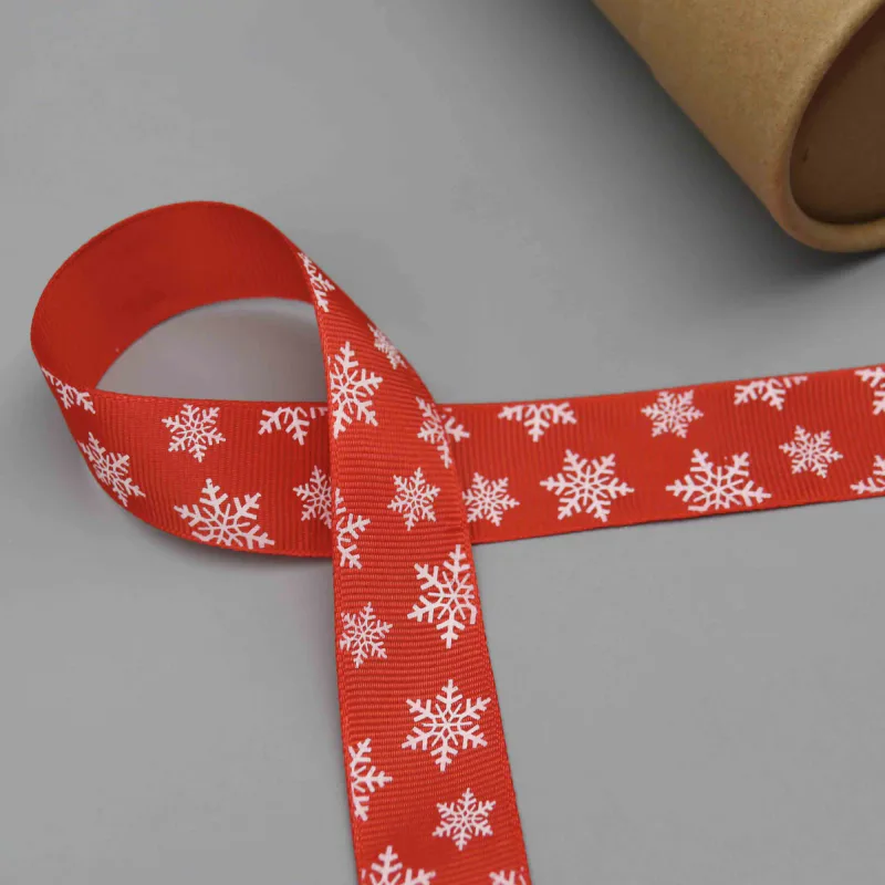 Cinta de grosgrain estampada con copos de nieve para envolver regalos, vista de detalle del producto 6