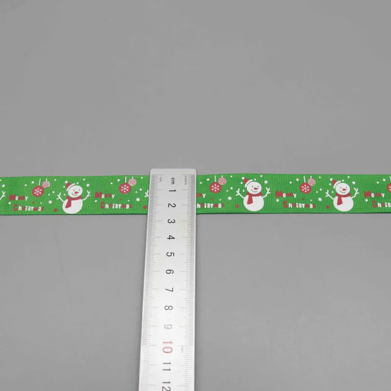 Cinta de grosgrain estampada con Papá Noel, muñeco de nieve y reno para envolver regalos, vista de detalle del producto 7
