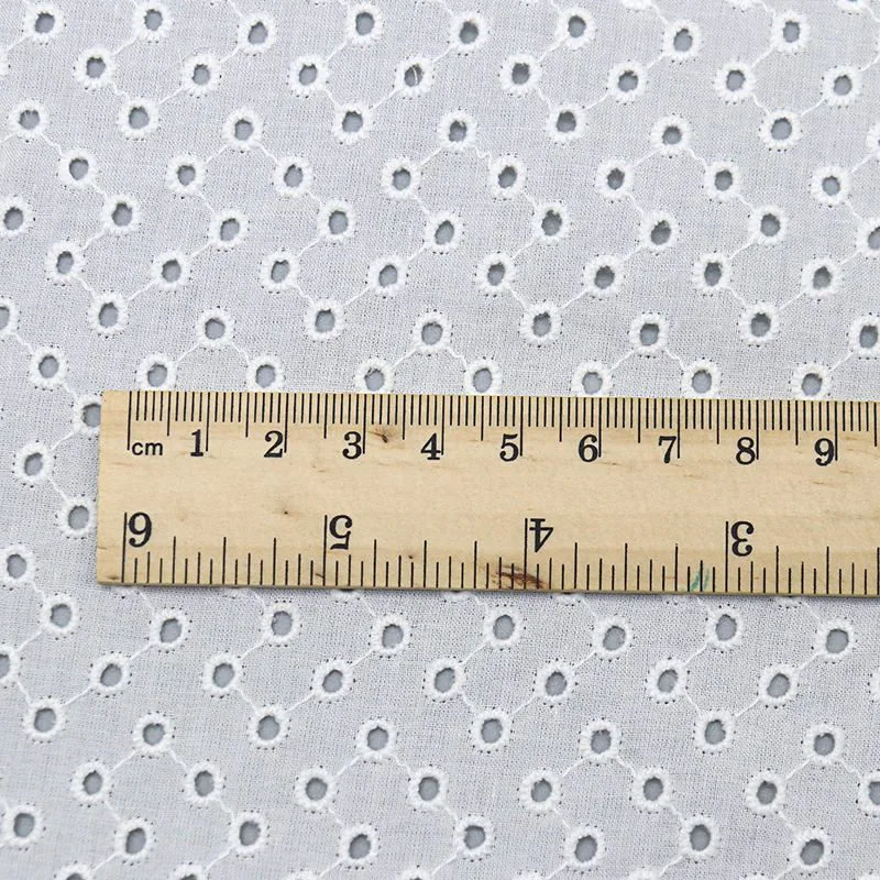White Cotton Eyelet Fabric YT-ZSL11539A — detail 4