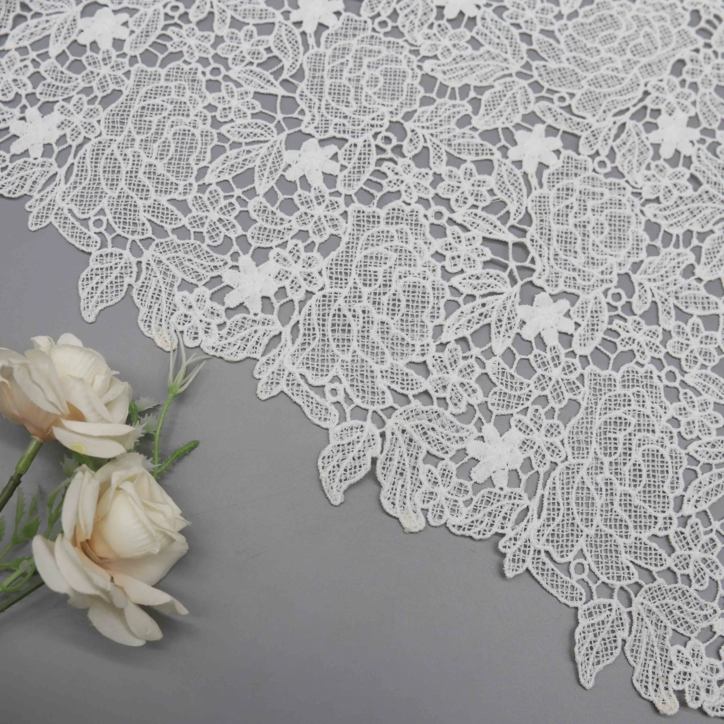 Rose and Lattice Openwork Lace YT-260416-3