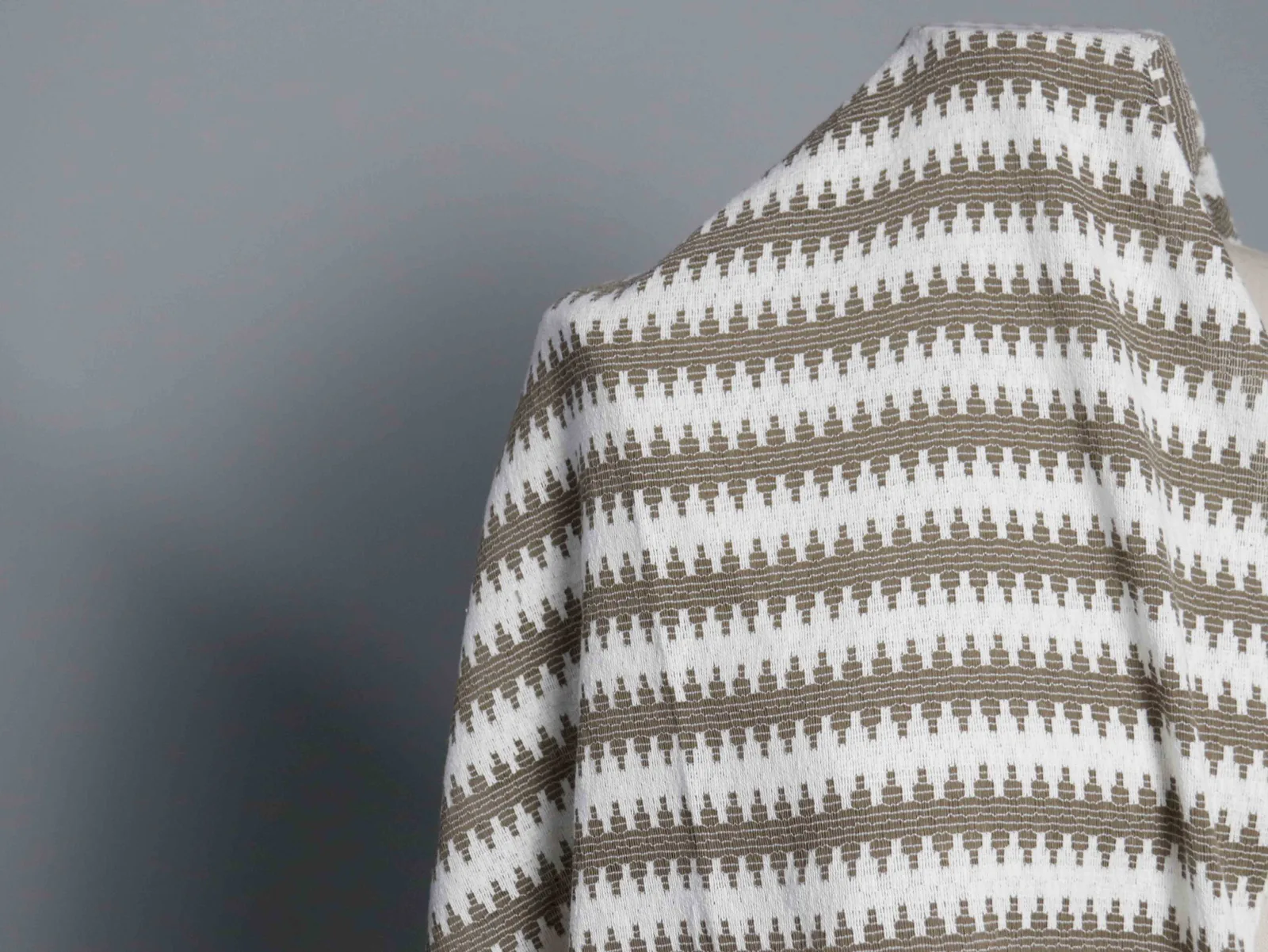 Two Tone Geometric Jacquard Fabric RT26722-1 — detail 2