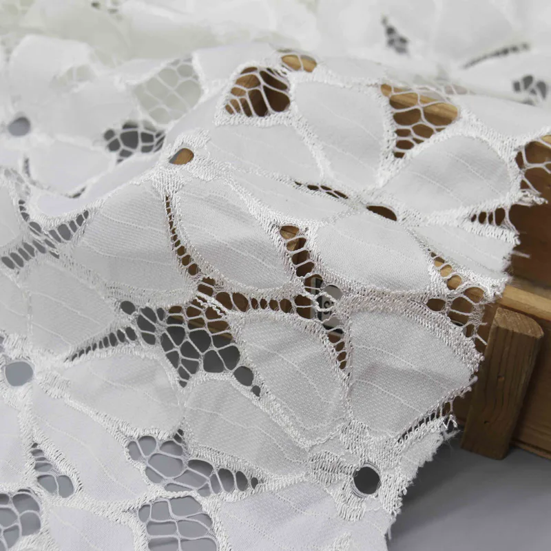 White Large Floral Openwork Lace HY-53208 — detail 4