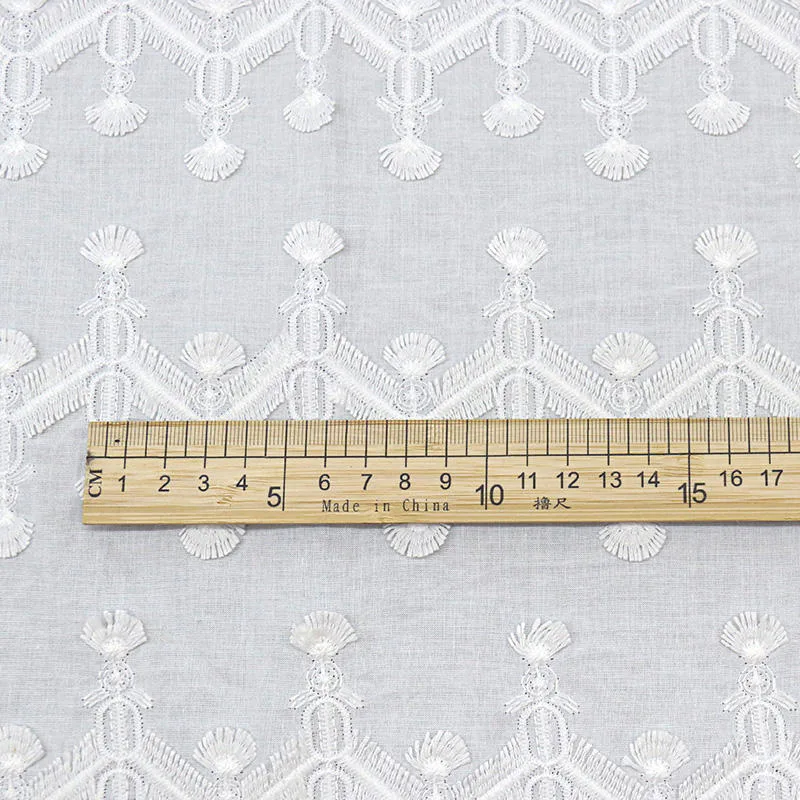 White Geometric Tassel Lace Fabric YT-Q22852 — detail 3