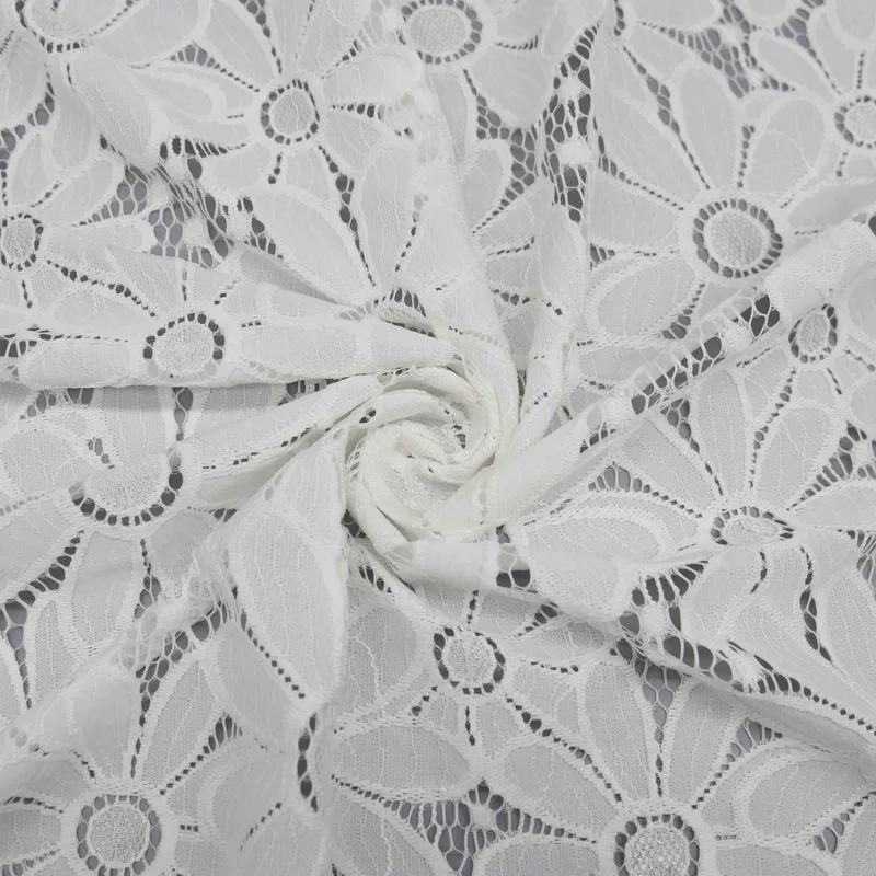 Ivory Daisy Motif Lace Fabric HY-01595 — detail 4