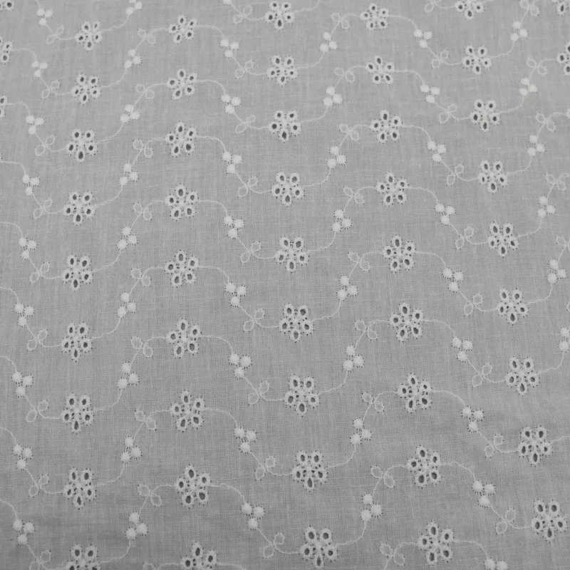 White Vine and Flower Eyelet YT26002 — detail 3