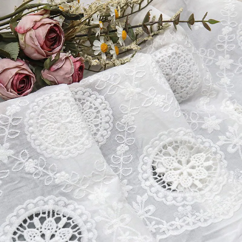 White Starburst Medallion Eyelet Fabric YT-Q24145 — detail 5