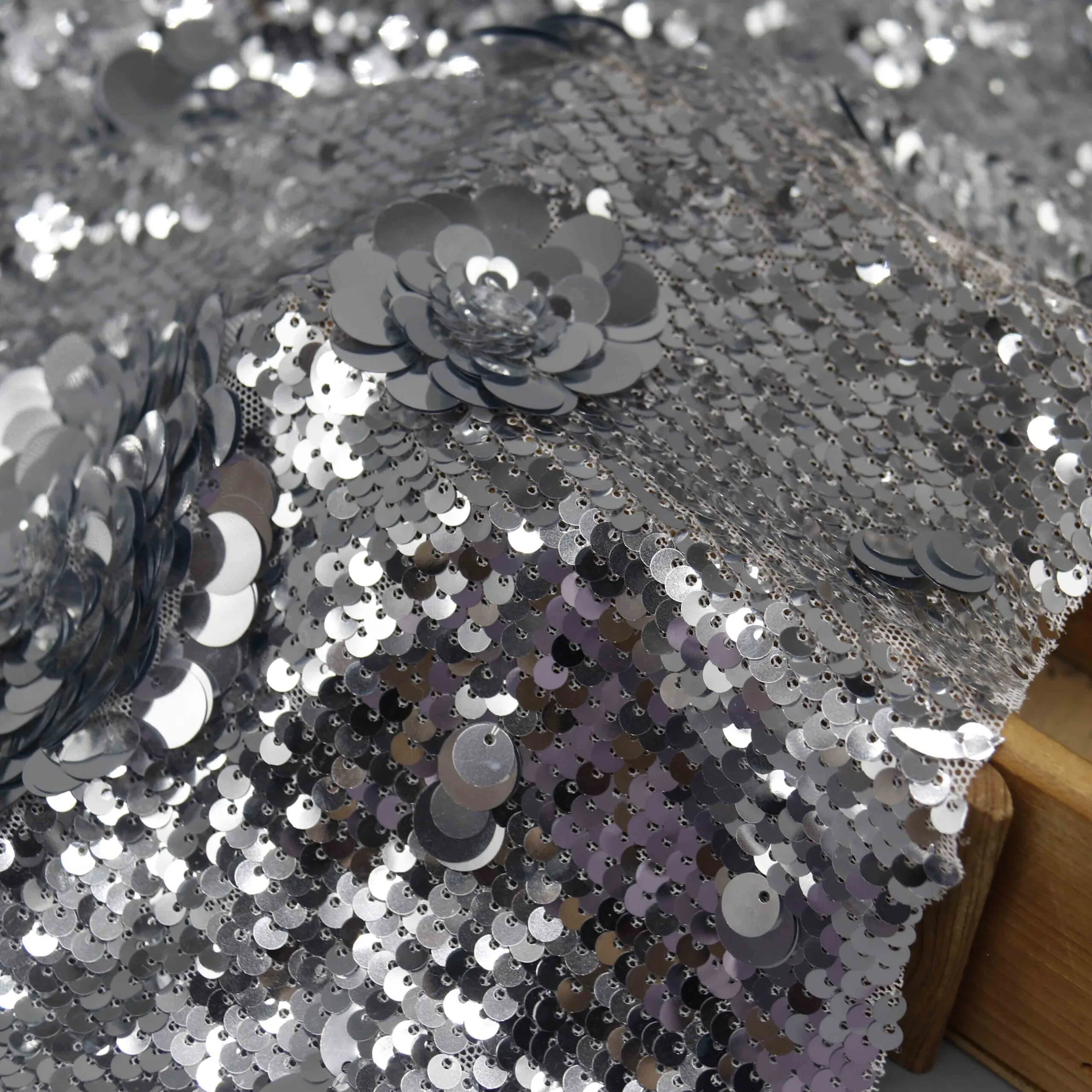 Silver Floral Sequin Mesh YT26077-1