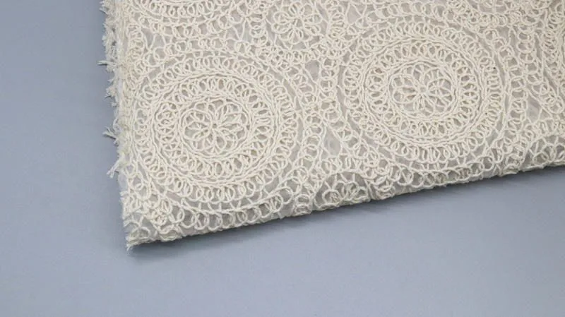 Geometric Embroidered Lace Fabric Z246245 — detail 2