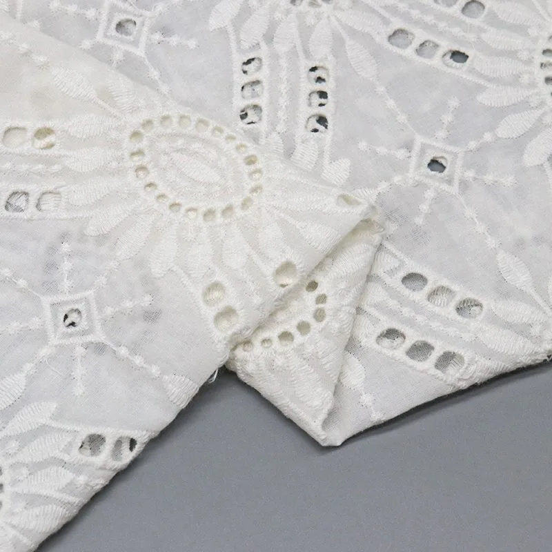 White Oval Medallion Eyelet Cotton Fabric YT-Q21470 — detail 5