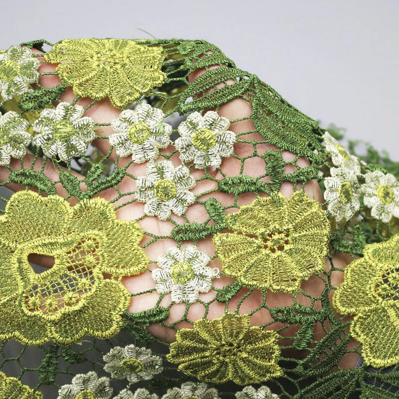 Openwork Guipure Lace Fabric Y72 — detail 2