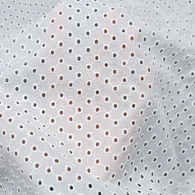 White Cotton Eyelet Fabric YT-ZSL11539A — detail 2