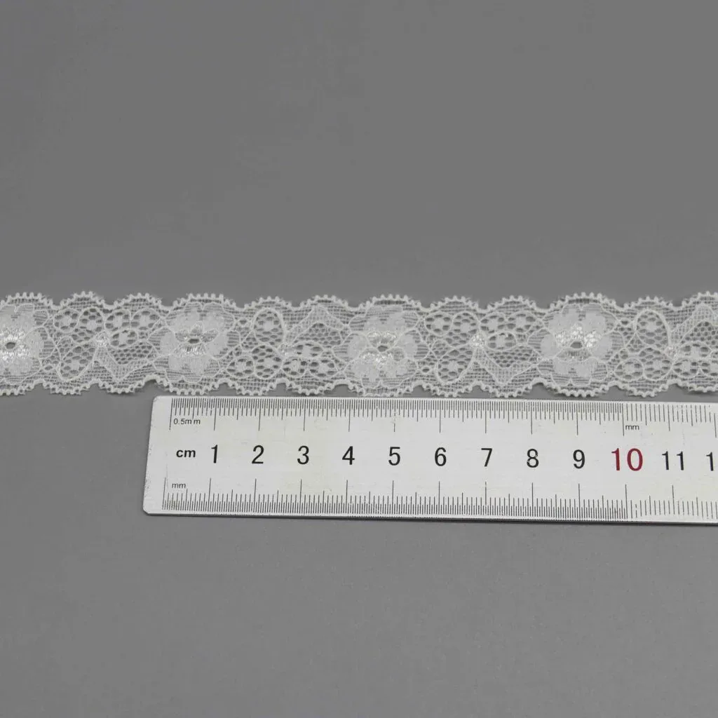 2.5cm Floral Stretch Lace Trim for Lingerie Bands and Accents — detail view 3 2.5cm Floral Stretch Lace Trim for Lingerie Bands and Accents — detail view 3