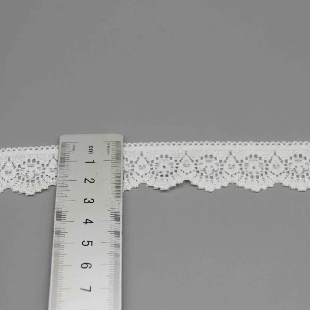 Elastische Spitze mit Picotkante, 2.6cm, für Bekleidungsbesätze und Ausschnitte — Detailansicht 2