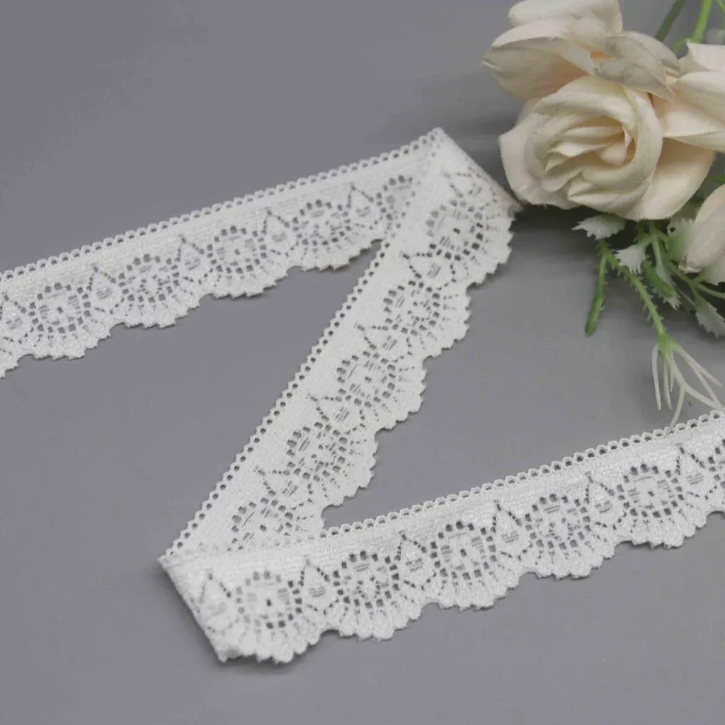 Elastische Spitze mit Picotkante, 2.6cm, für Bekleidungsbesätze und Ausschnitte — Produktdetail
