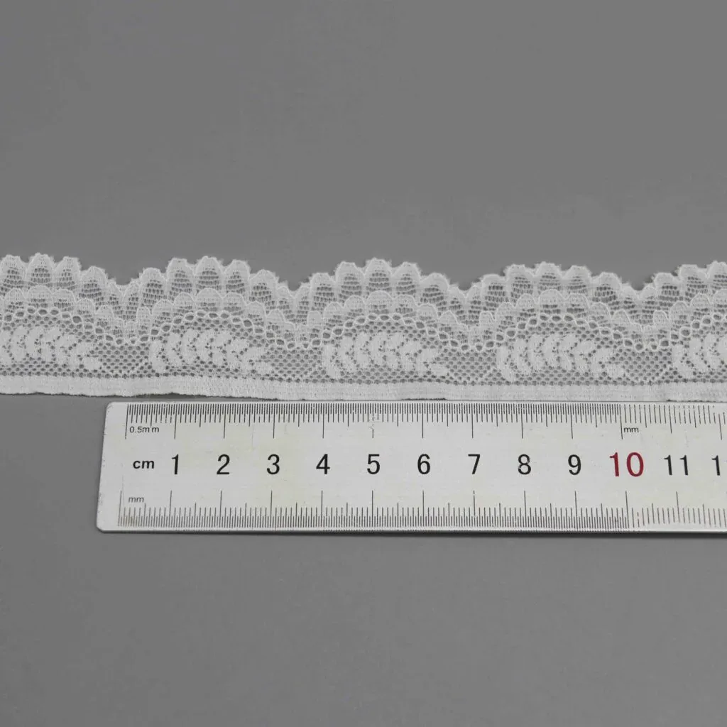 3.3cm Floral Stretch Lace Trim for Lingerie and Apparel Edging — detail view 3