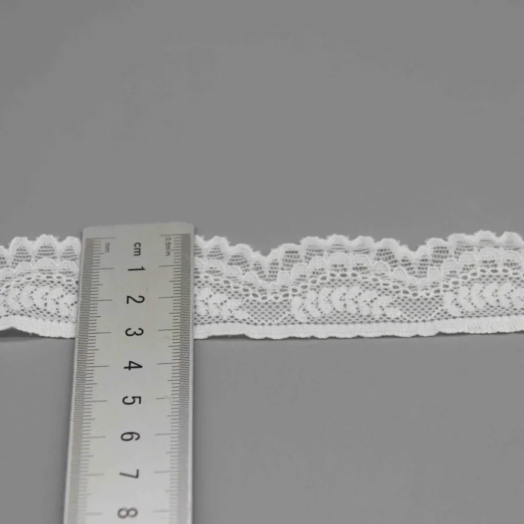 3.3cm Floral Stretch Lace Trim for Lingerie and Apparel Edging — detail view 2