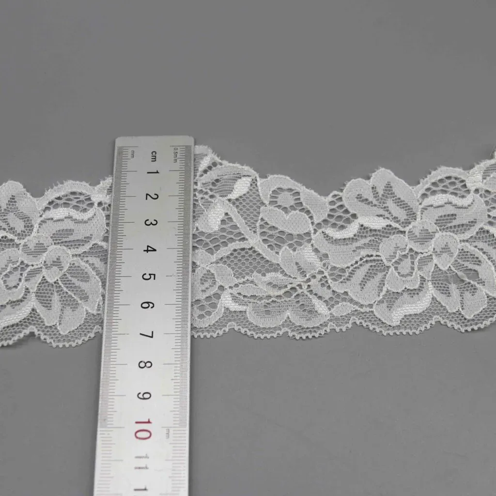 7cm Wide Floral Stretch Lace for Lingerie Bands and Garment Overlays — detail view 2