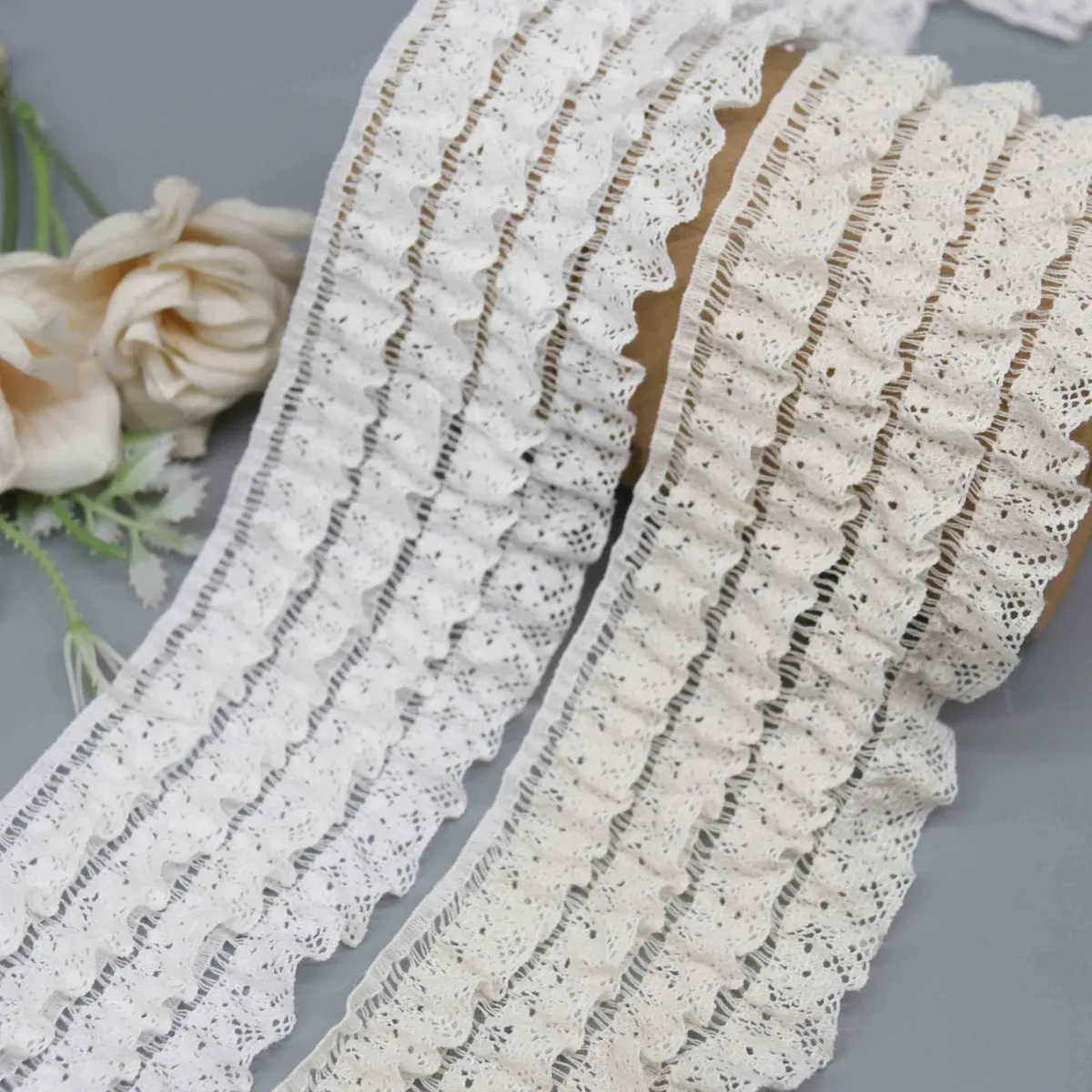 Ruffled Nylon-Cotton Lace for Garment Cuffs and Hems, product detail view 4