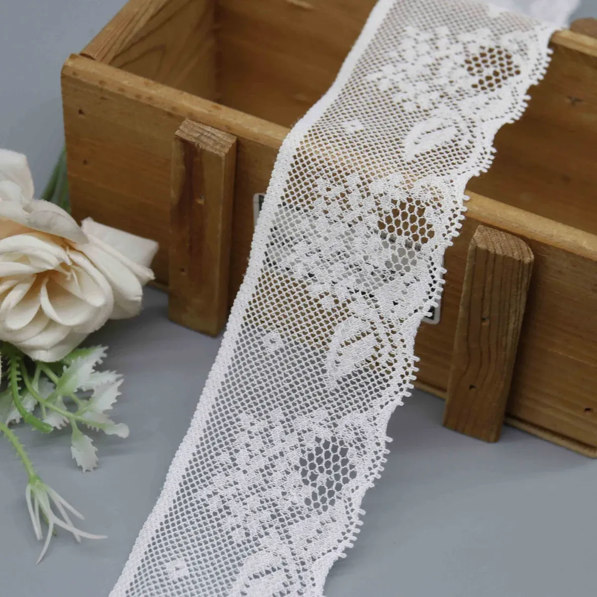 Floral Motif Mesh Lace Trim for Lingerie, product detail view 3