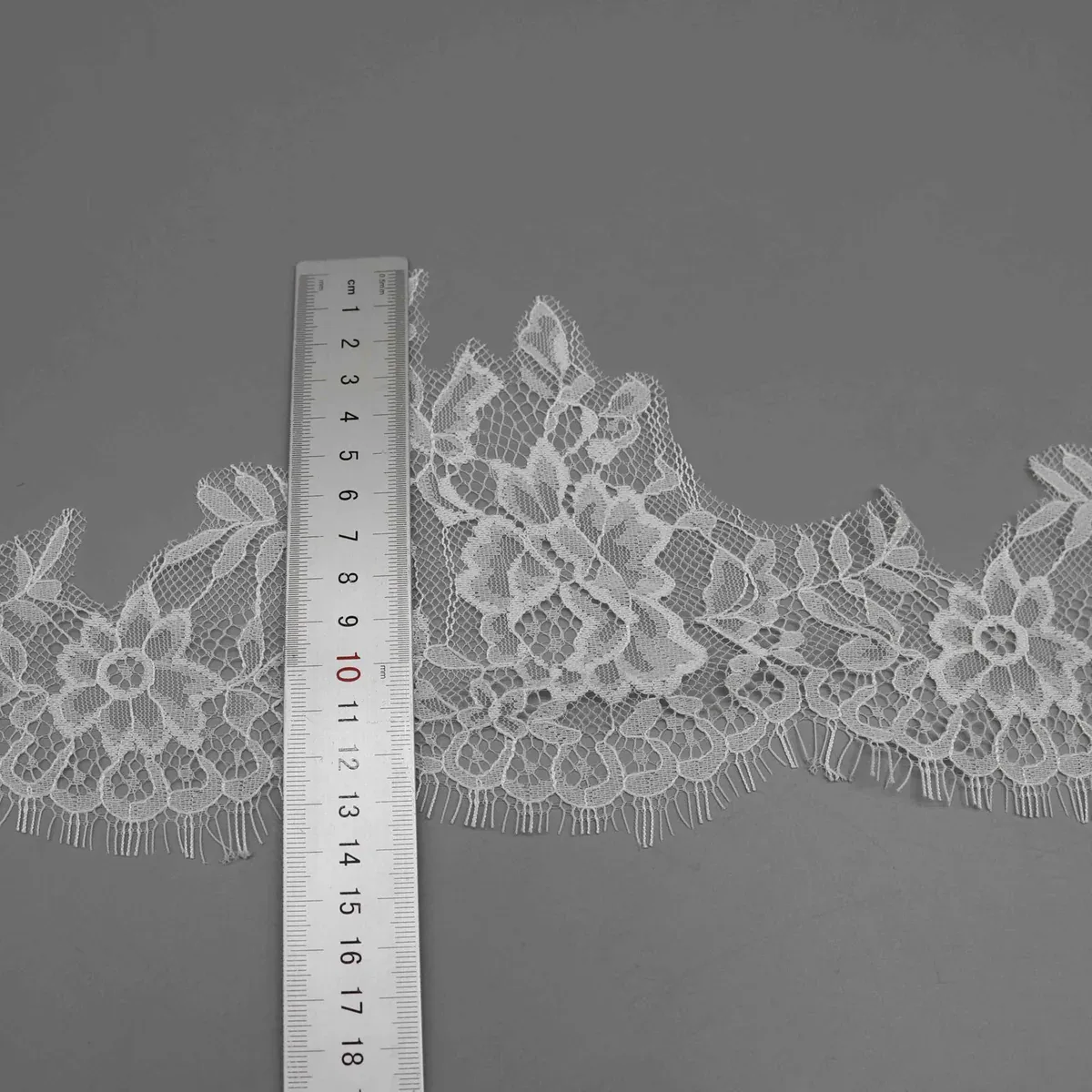 White Floral and Leaf Scalloped Lace Trim for Lingerie — detail 1 White Floral and Leaf Scalloped Lace Trim for Lingerie — detail 1