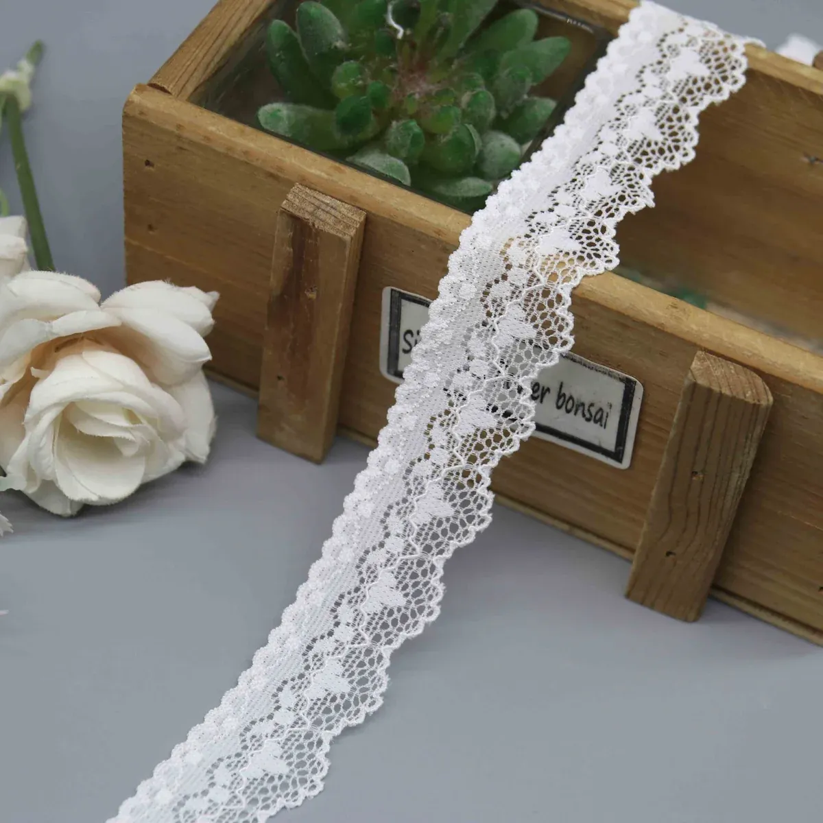 2.5cm Narrow Stretch Lace for Lingerie Straps and Decorative Accents, main product view