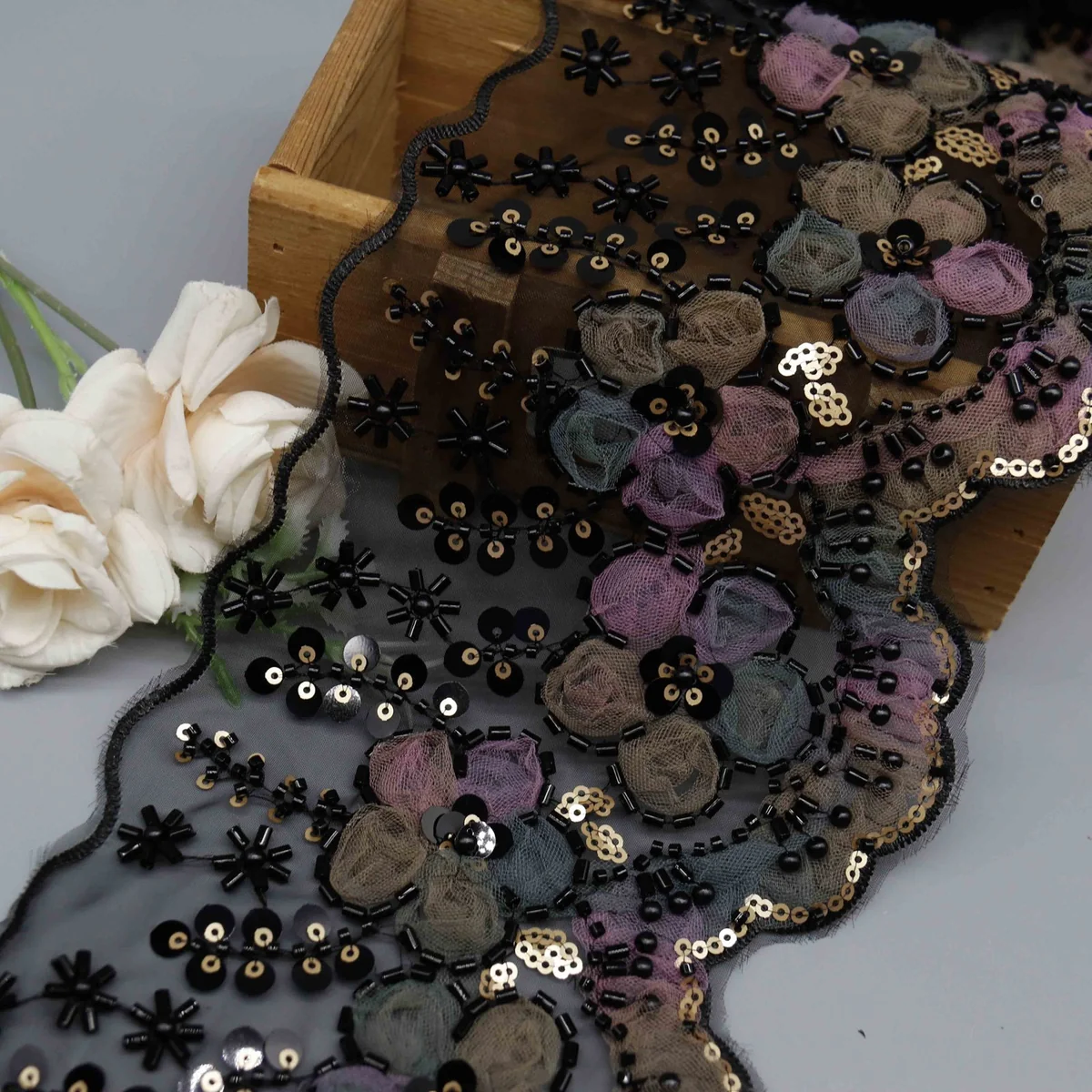 Factory Direct 3D Floral Beaded Lace Trim for Couture Gown Embellishment