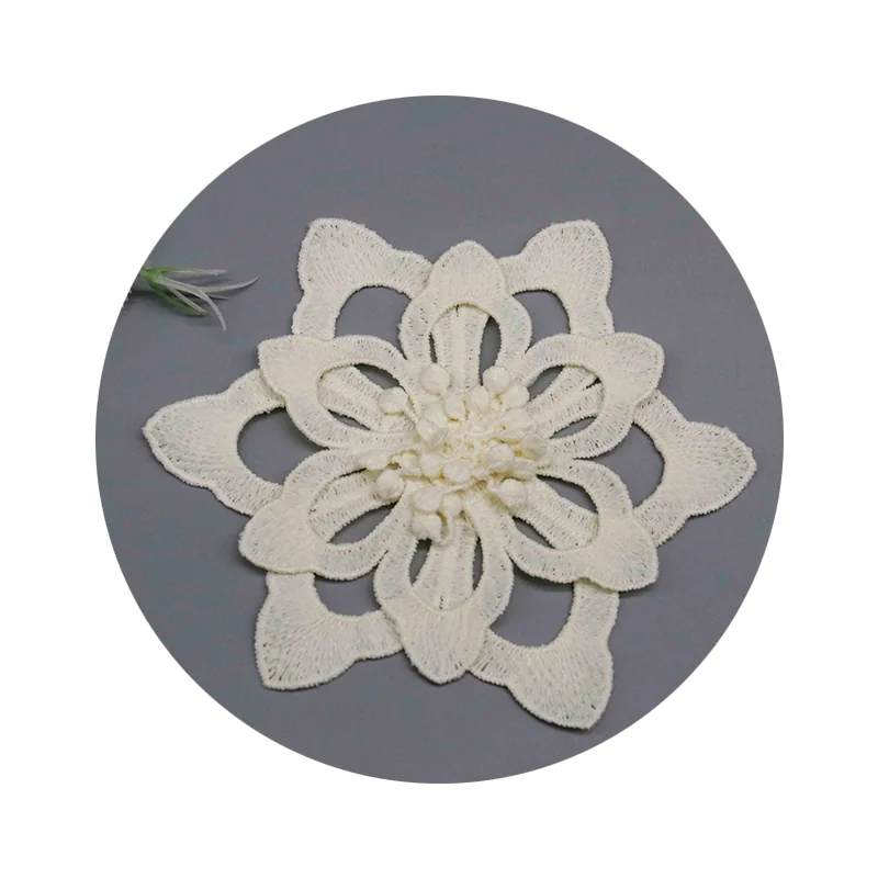 Factory Direct 3D Floral Embroidered Applique for Bridal and Couture Embellishment