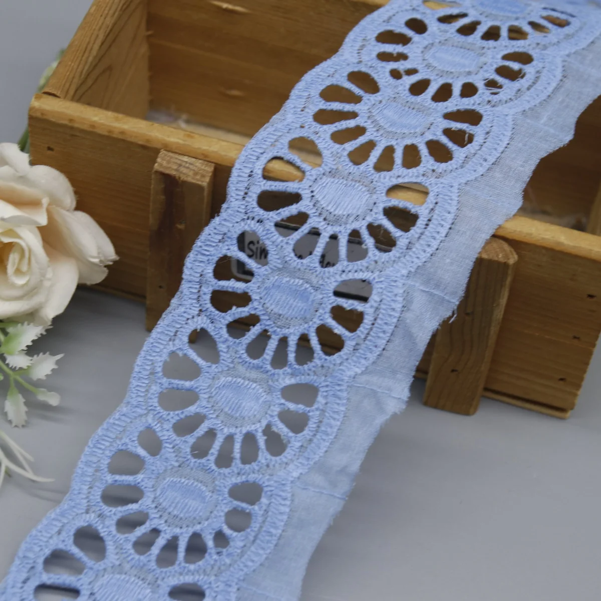 Factory Direct Cotton Lace Trim for Apparel and Crafting