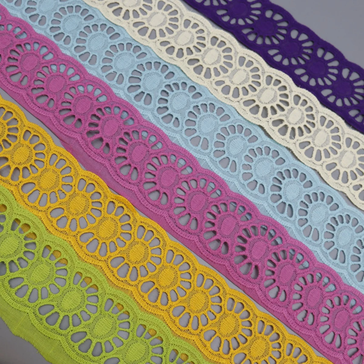 Factory Direct Cotton Lace Trim for Apparel and Crafting