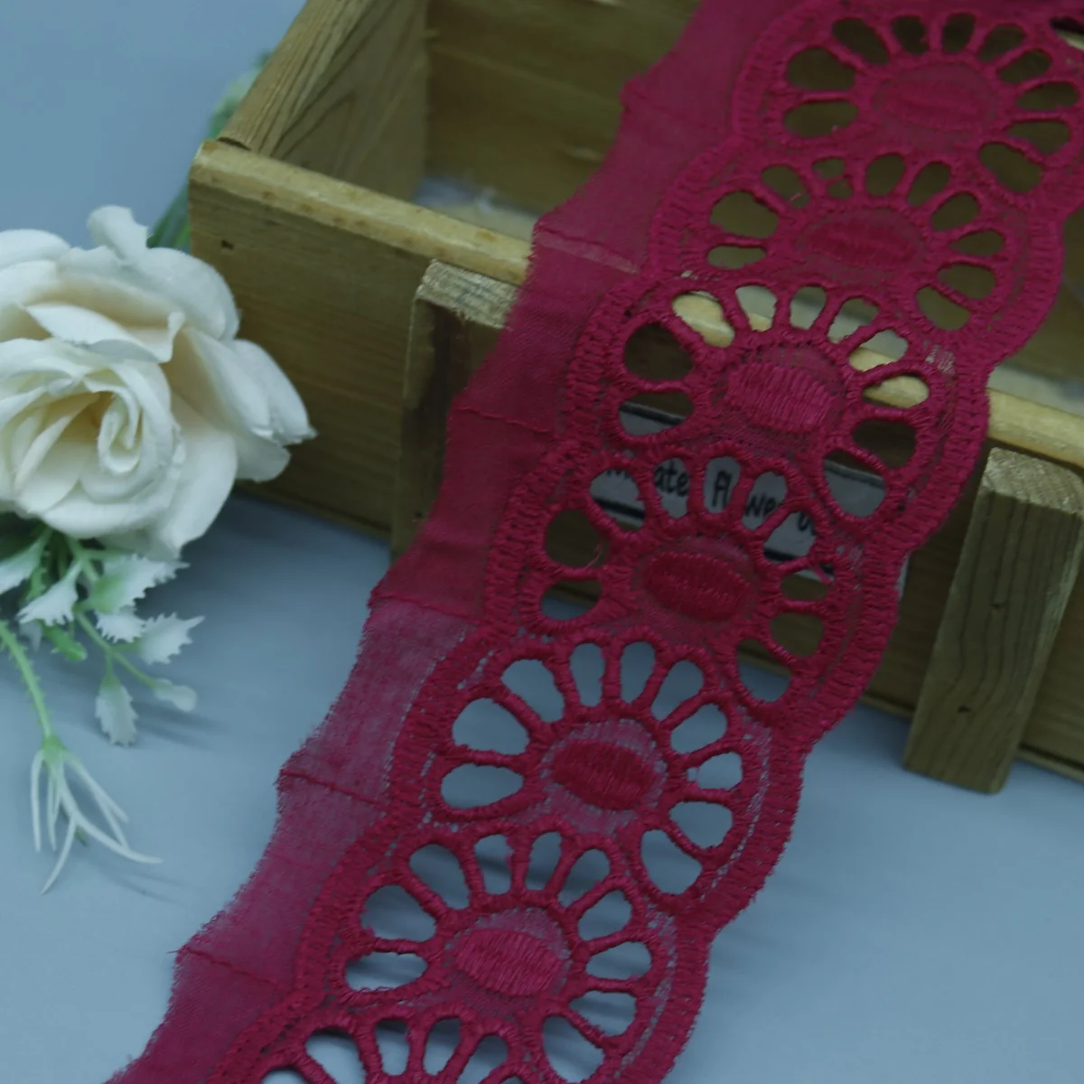 Factory Direct Cotton Lace Trim for Apparel and Crafting