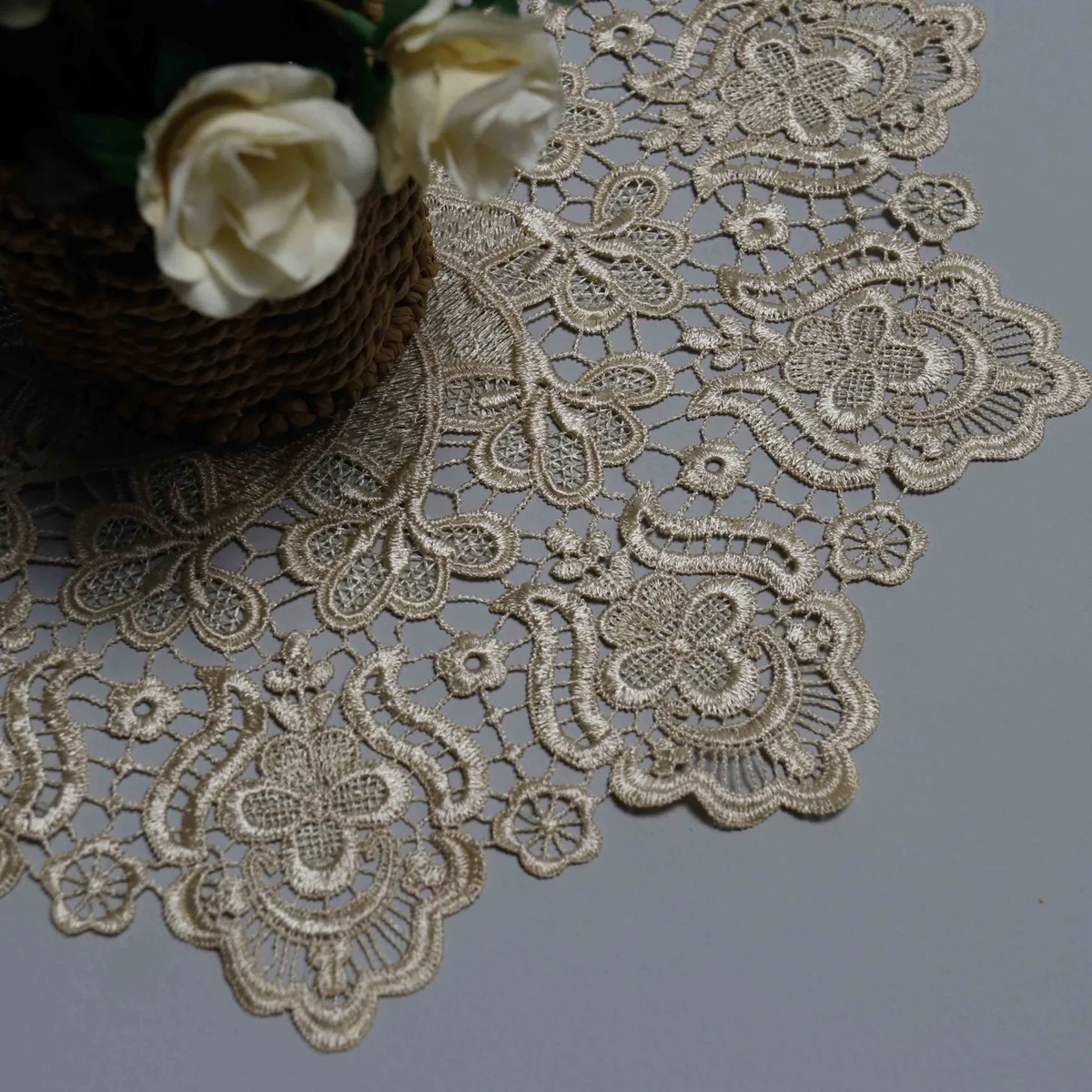 Factory Direct Embroidered Water Soluble Lace for Luxury Placemats and Home Decor