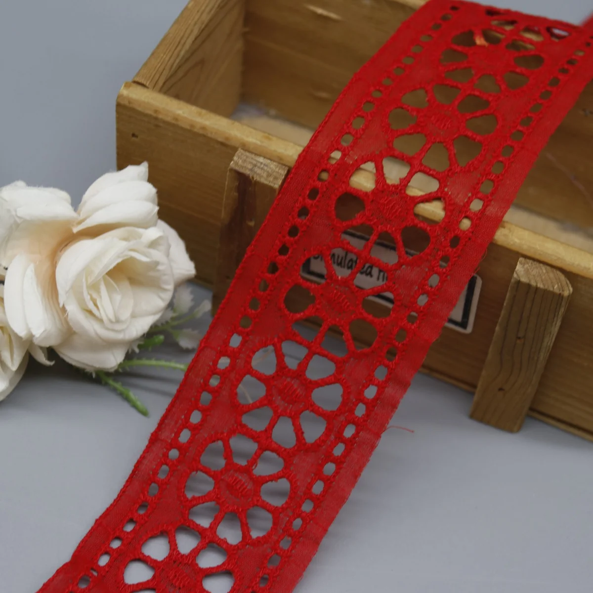 Factory Direct Floral Medallion Cotton Lace Trim for Apparel Edging