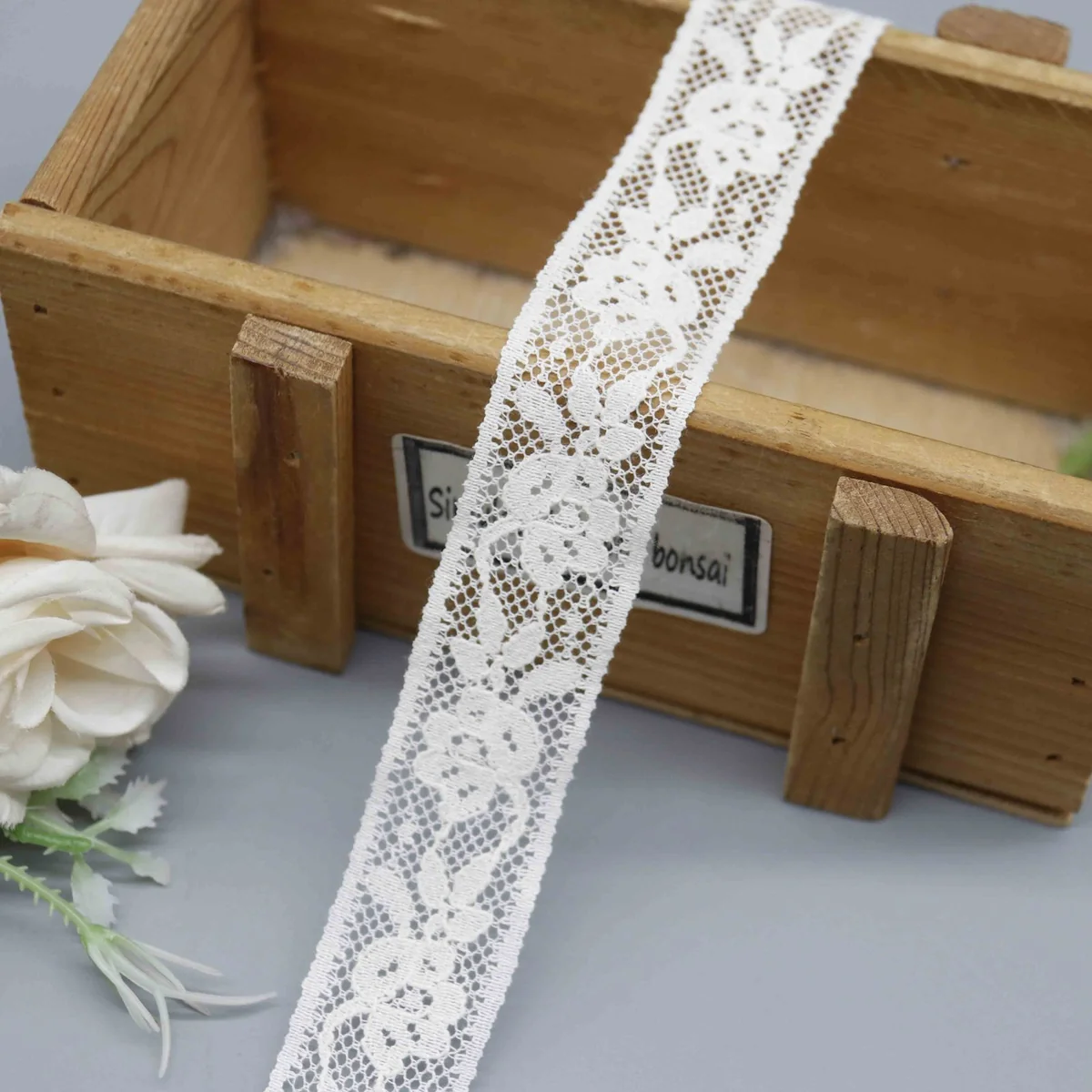 Factory Direct Floral Mesh Lace Trim for Lingerie and Craft Projects