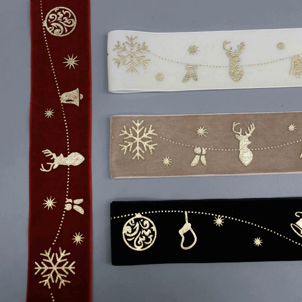Factory Direct Gold Foil Christmas Velvet Ribbon for Holiday Decoration and Crafts