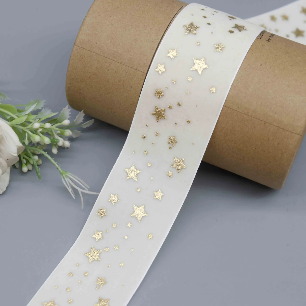Factory Direct Gold Star Velvet Ribbon for Apparel Trim and Festive Decor