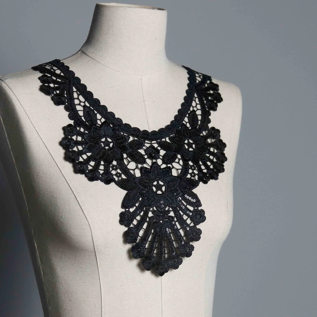 Factory Direct Guipure Lace Collar for Garment Neckline Design