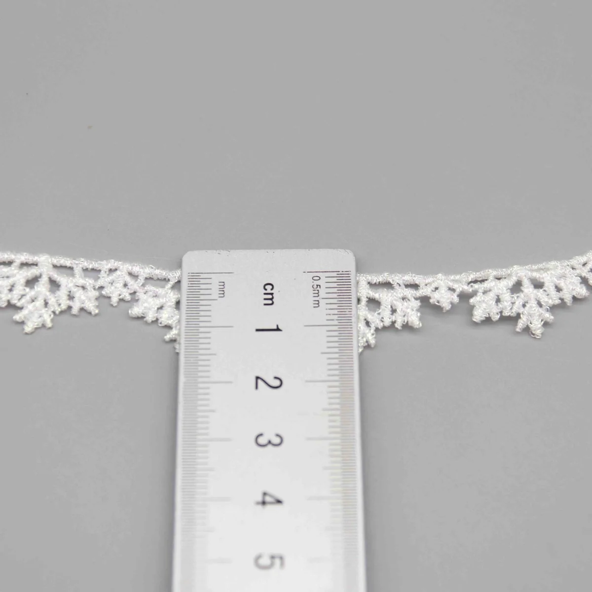 Factory Direct Metallic Guipure Lace Trim for Apparel Edging and Crafts