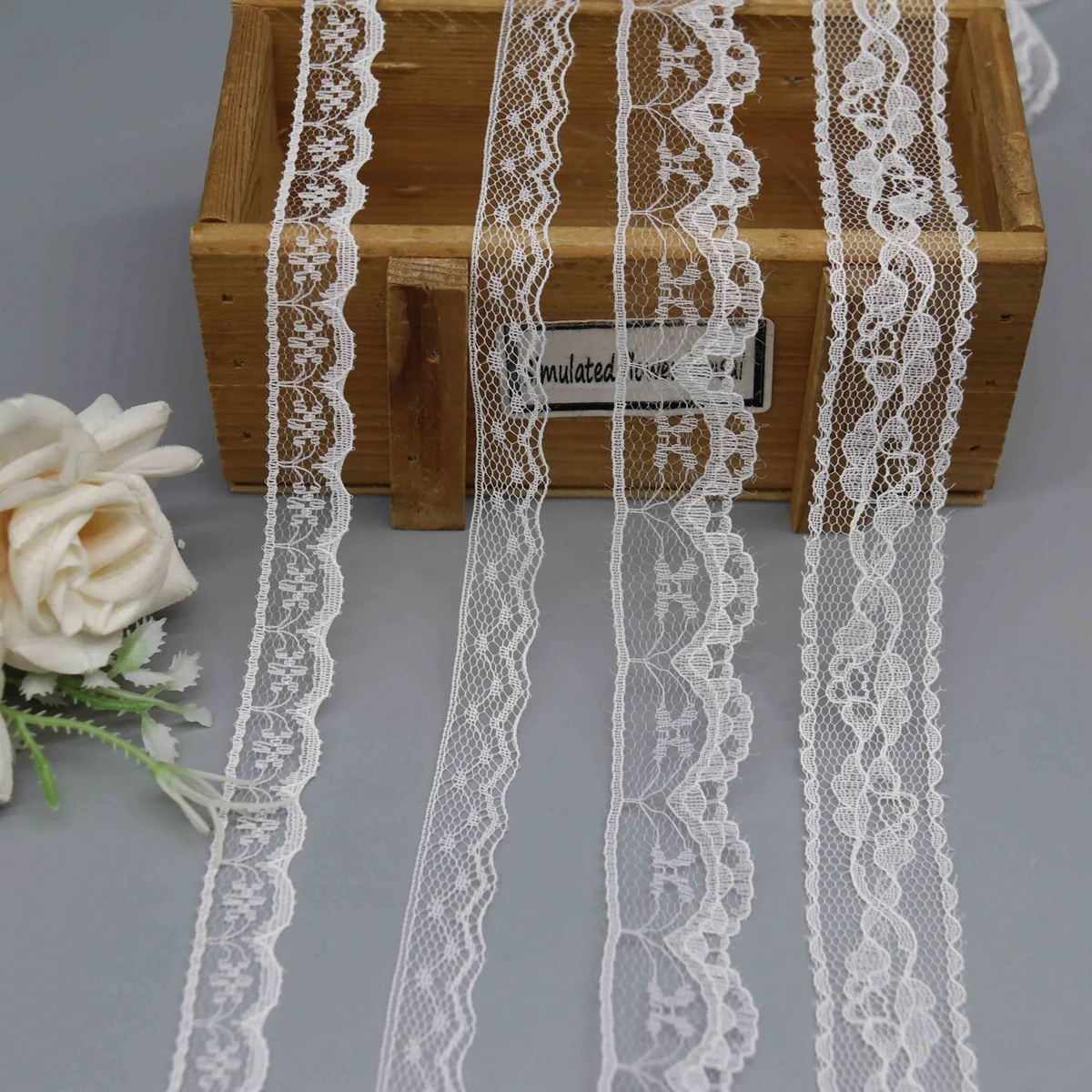 Factory Direct Nylon Embroidery Lace Trim for Lingerie and Blouses