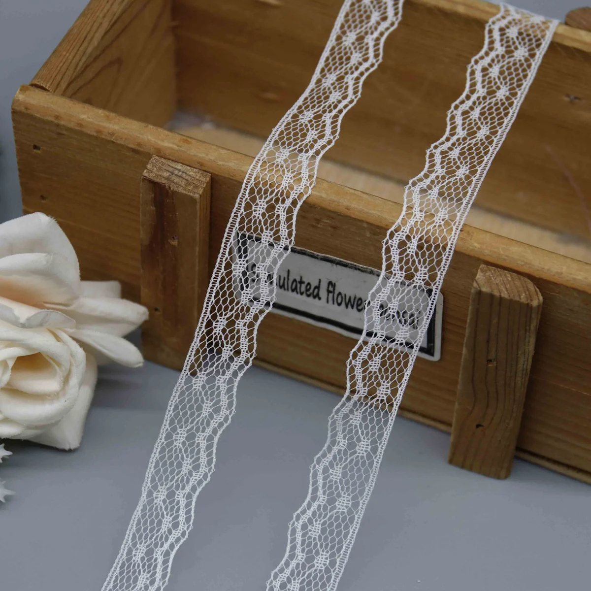 Factory Direct Nylon Embroidery Lace Trim for Lingerie and Blouses