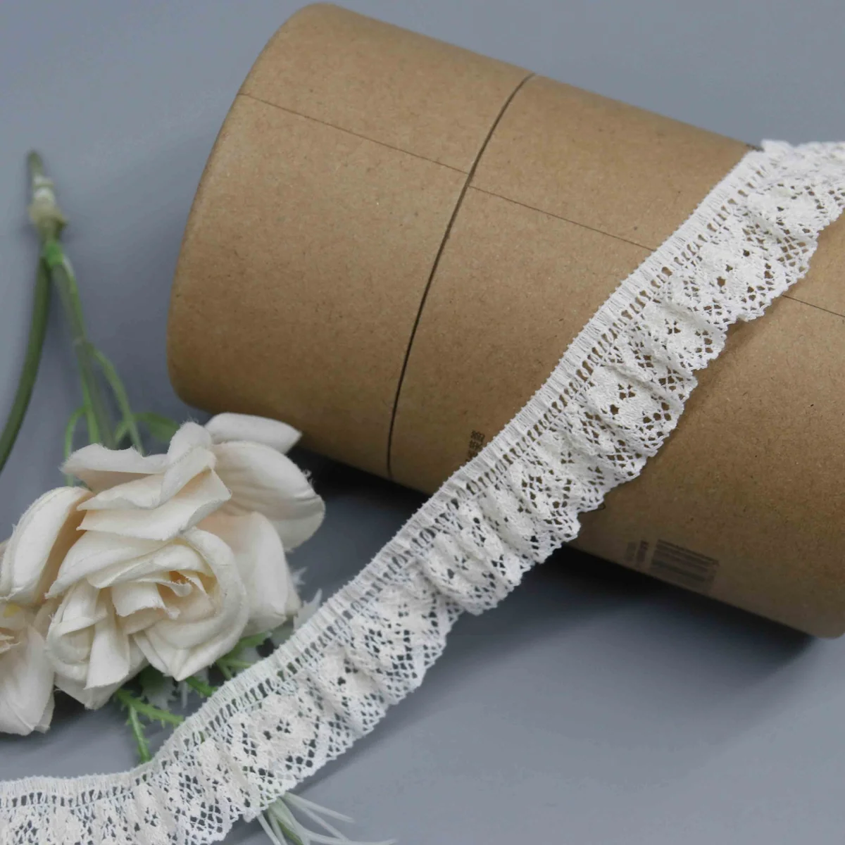 Factory Direct Ruffled Lace Trim for Children's Wear and Crafts
