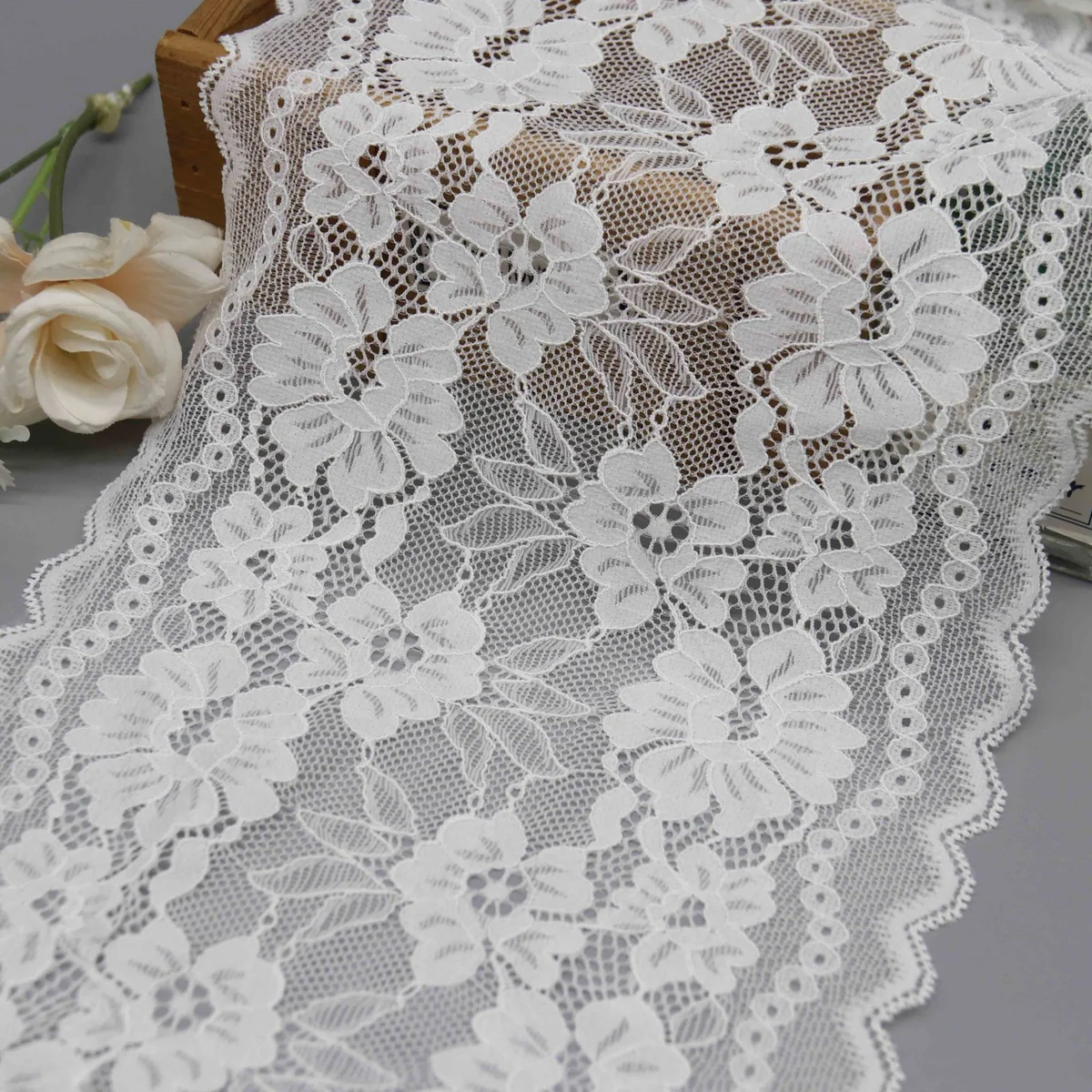 Factory Direct Wide Galloon Lace Trim for Lingerie and Apparel