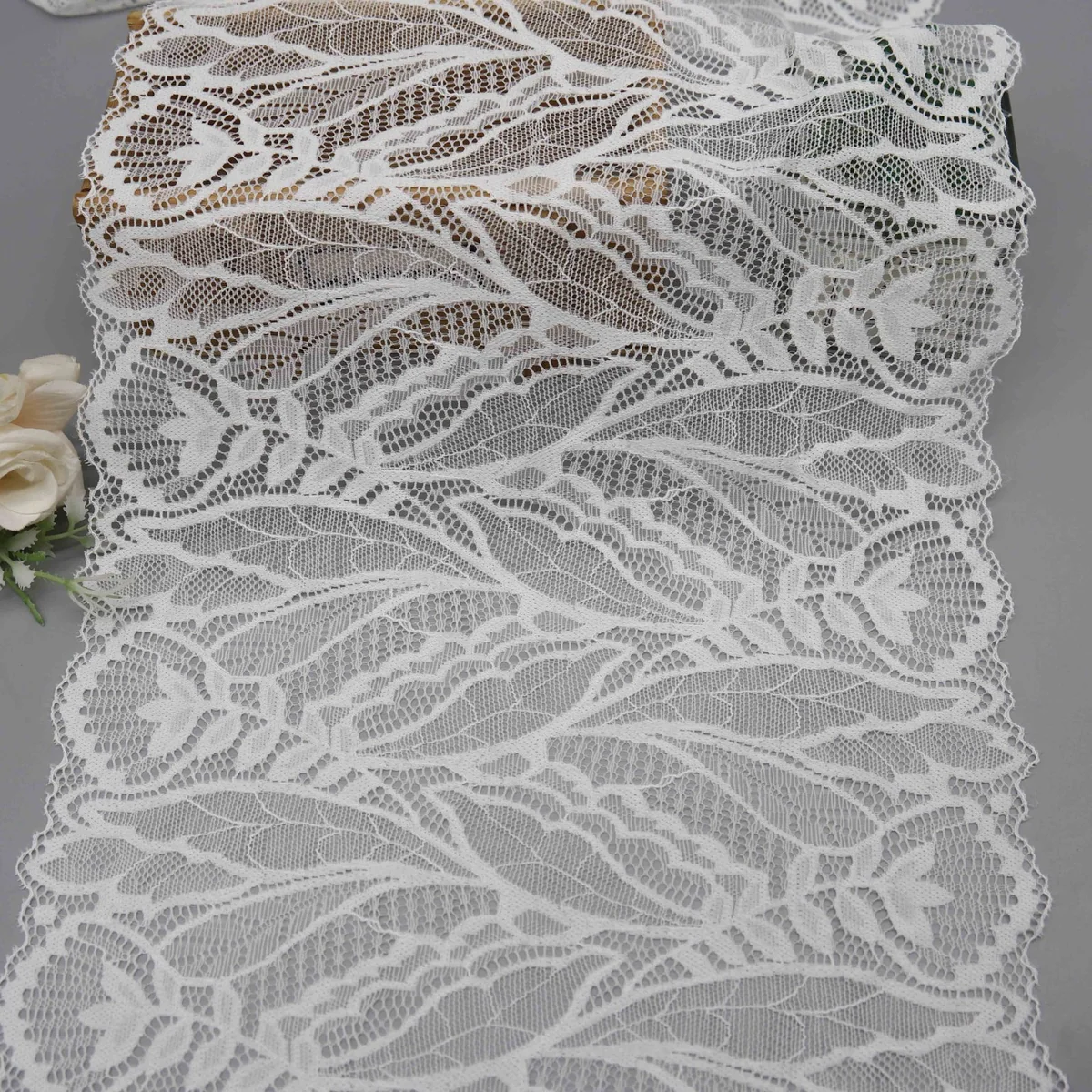 Factory Direct Wide Stretch Galloon Lace for Lingerie and Apparel Design