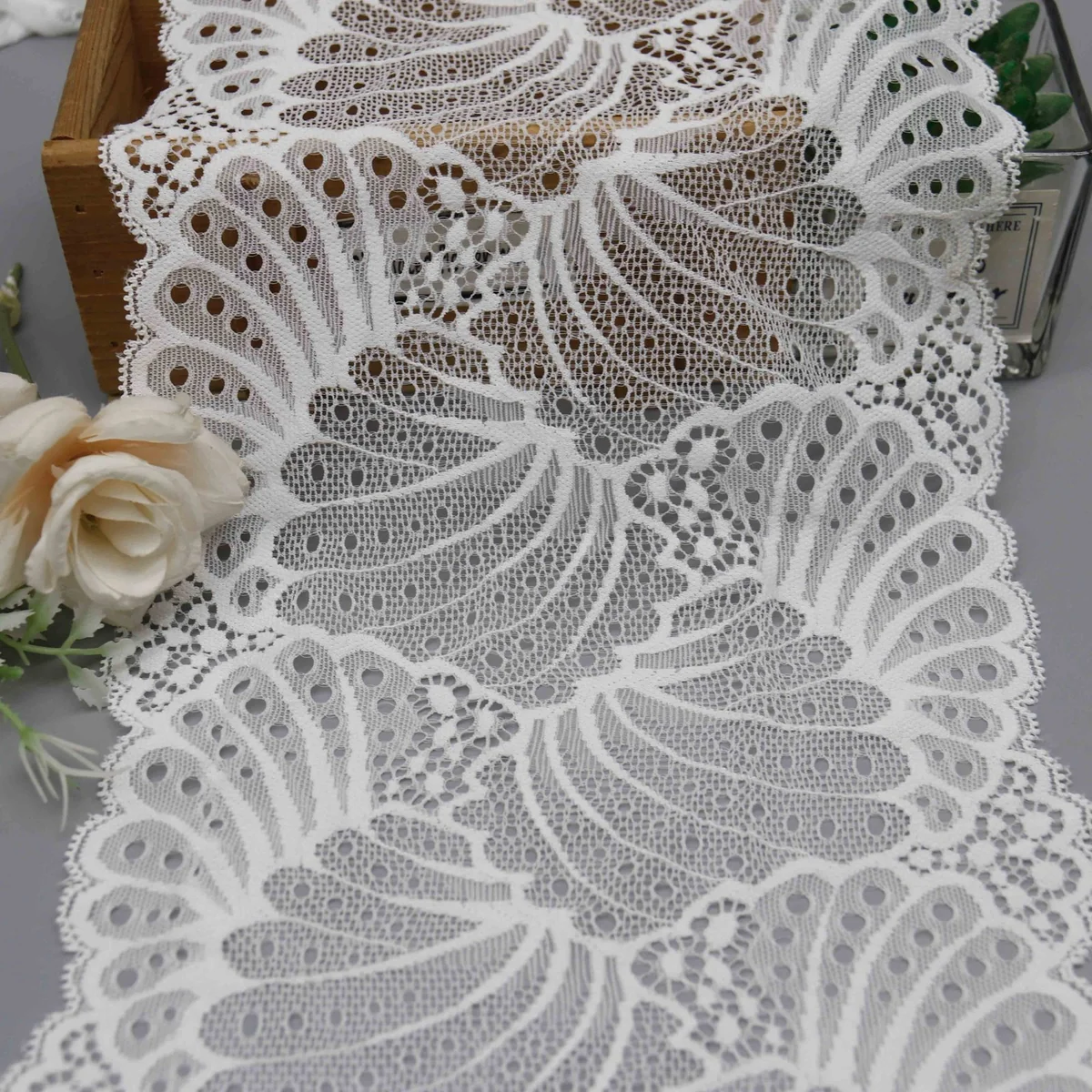 Factory Direct Wide Stretch Galloon Lace for Lingerie and Apparel Design