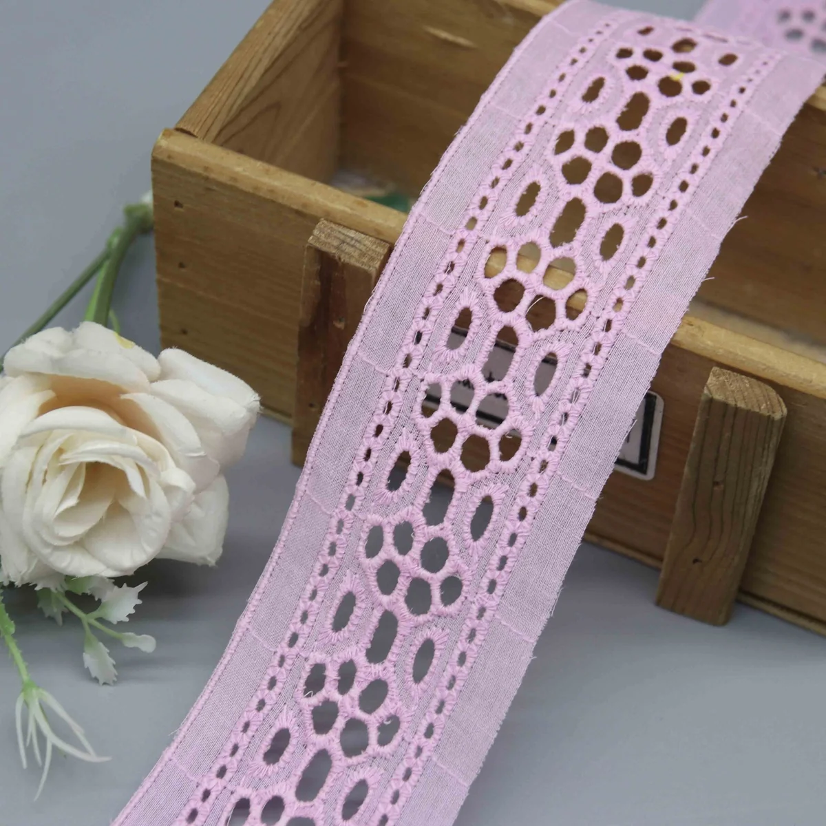 Geometric Honeycomb Oval Eyelets In A Central Eyelet Lace Trim for Garment Trim