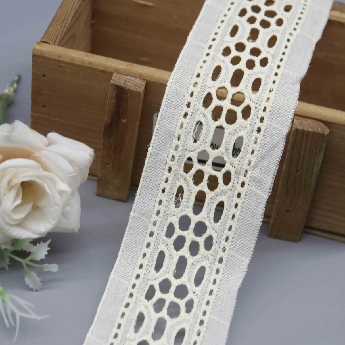 Geometric Honeycomb Oval Eyelets In A Central Eyelet Lace Trim for Garment Trim