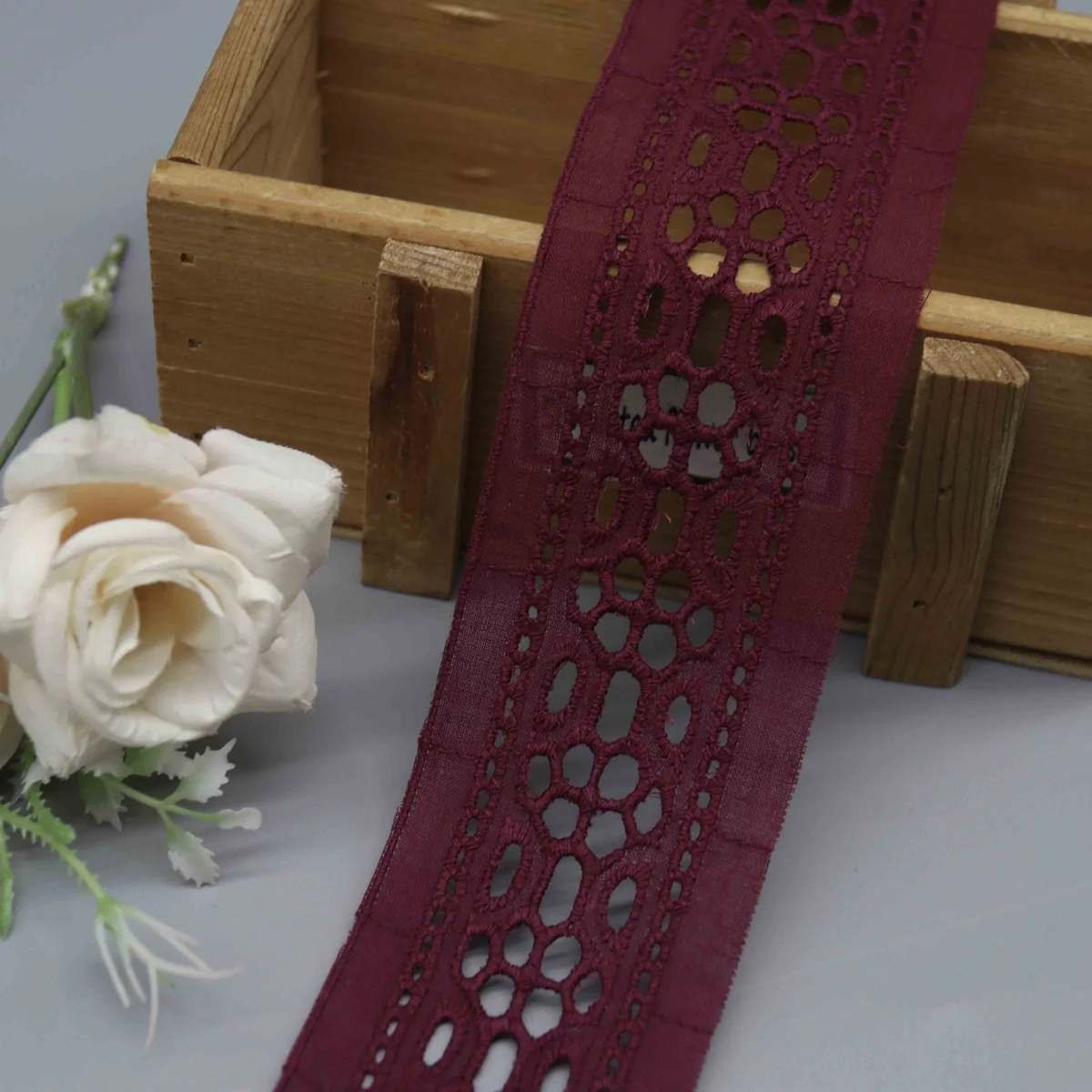 Geometric Honeycomb Oval Eyelets In A Central Eyelet Lace Trim for Garment Trim