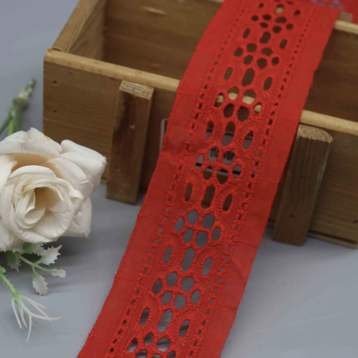 Geometric Honeycomb Oval Eyelets In A Central Eyelet Lace Trim for Garment Trim